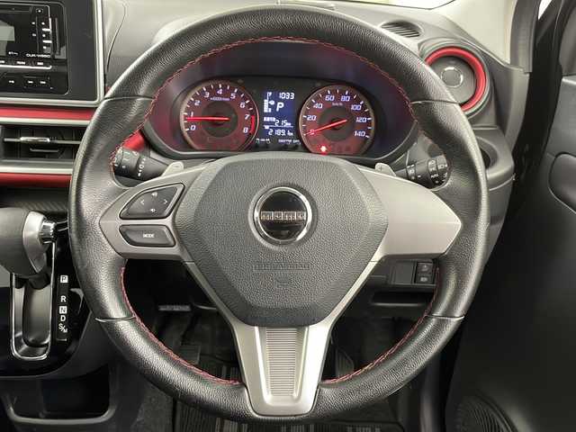ダイハツ キャスト スポーツ SAⅢ 道央・札幌 2018(平30)年 9.4万km ブラックマイカメタリック ・4WD  /ターボ車/・スマートアシスト3/・衝突回避支援ブレーキ/車線逸脱警報/・誤発進抑制制御/先行車発進お知らせ/・オートハイビーム/LEDライト/・社外CDオーディオ/・CD.USB.AUX/・D.N席シートヒーター/ハーフレザーシート/・アイドリングストップ/・純正15インチアルミホイール/・パドルシフト