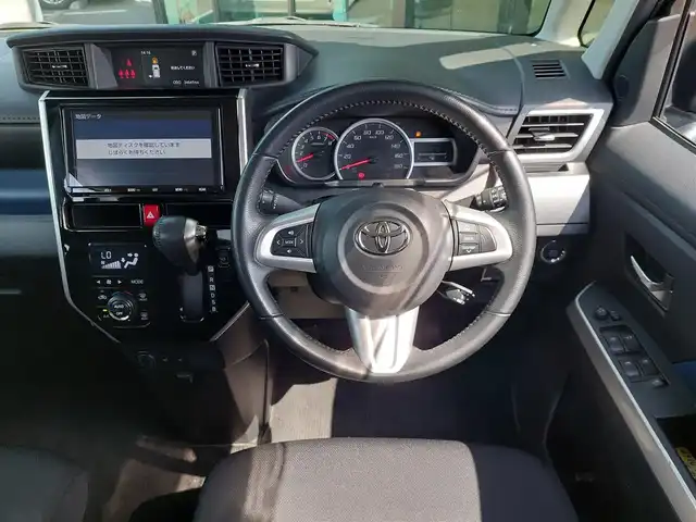 トヨタ ルーミー カスタムG 東京都 2020(令2)年 3.5万km ブラックマイカメタリック 純正9インチナビ/バックカメラ/ビルトインETC/両側パワースライドドア/シートヒーター/クルーズコントロール/衝突軽減システム/オートマチックハイビーム/コーナーセンサー/スマートキー/LEDヘッドライト/アイドリングストップ