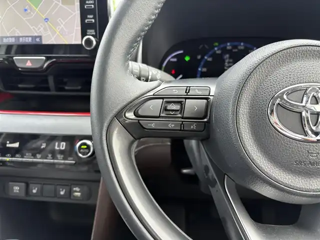 トヨタ ヤリスクロス ハイブリッド Z 栃木県 2021(令3)年 5.7万km ブラックマイカ/ホワイトパールクリスタルシャイン 2トーン トヨタセーフティセンス/トヨタチームメイト/・アドバンスドパーク/・パノラミックビューモニター/純正ナビ/フルセグTV/Bluetooth/USB/ハンズフリーパワーバックドア/アダプティブハイビームシステム/カラーヘッドアップディスプレイ/アクセサリーコンセント(AC100V/1500W)/ハーフレザーシート/D席パワーシート/前席シートヒーター/ステアリングリモコン/ビルトインETC/ドライブレコーダー