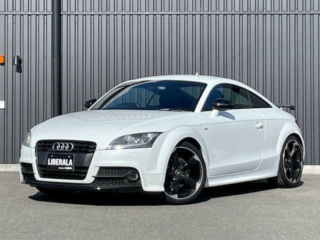 アウディ ＴＴクーペ 1．8 TFSI Sライン コンペティション 福島県 2014(平26)年 3.8万km グレイシアホワイトメタリック Sラインハーフレザーシート/専用ミラーカバー/専用19インチAW/専用リアスポイラー/純正ナビ/・CD/DVD/BT/フルセグTV/パドルシフト/ETC/オートヘッドライト /HIDヘッドライト/ステアリングスイッチ/リモコンキー/取扱説明書/保証書/スペアキー