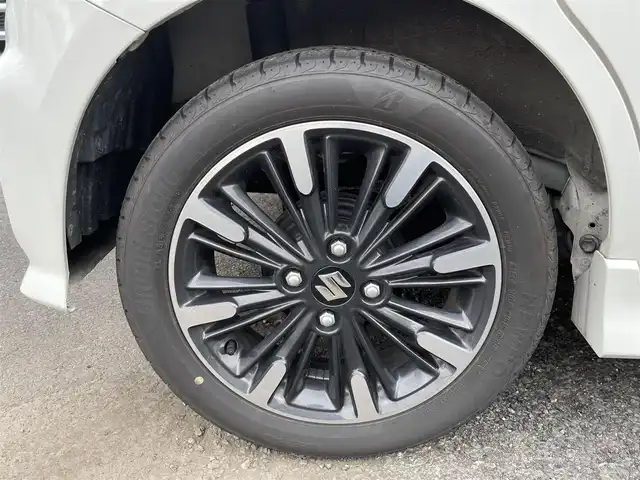 スズキ スペーシア カスタム HYBRID XS 埼玉県 2020(令2)年 11.8万km ピュアホワイトP (株)IDOMが運営する【じしゃロン川越店】の自社ローン専用車両になります。こちらは現金またはオートローンご利用時の価格です。自社ローンご希望の方は別途その旨お申付け下さい/純正ナビ　AVIC-RLS901II/フルセグ/Bluetooth/CD/DVD/AM/FM/全方位モニター/衝突軽減ブレーキ/レーンキープアシスト/レーダークルーズコントロール/ハーフレザー/シートヒーター/両側パワースライドドア/シートバックテーブル/LEDヘッドライト/フォグ/ウインカーミラー/純正１５インチアルミホイール/ハンドルカバー/ドアバイザー/純正フロアマット/前後ドライブレコーダー/コーナーセンサー/車両取扱説明書/保証書