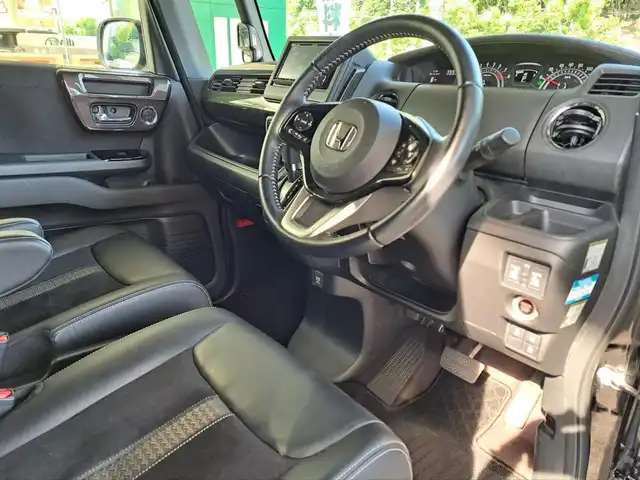 ホンダ Ｎ ＢＯＸ カスタム G EX ターボ ホンダセンシング 大阪府 2020(令2)年 3.6万km クリスタルブラックパール /禁煙ワンオーナー//社外SDナビ【CN-RE07D】//SD/BT/CD/DVD/フルTV//前後ドラレコ【ZDR 016】//前席シートヒーター//USB充電//ビルトインETC//ハーフレザーシート//純正15AW//両側パワースライドドア//パドルシフト//ISOFIX//ロールサンシェイド/【HondaSENSING】//衝突軽減ブレーキ//誤発進抑制機能//歩行者事故低減ステアリング//先行発進お知らせ機能//標識認識機能//車線維持支援（LKAS）//アダプティブクルーズコントロール(ACC)//オートハイビーム//