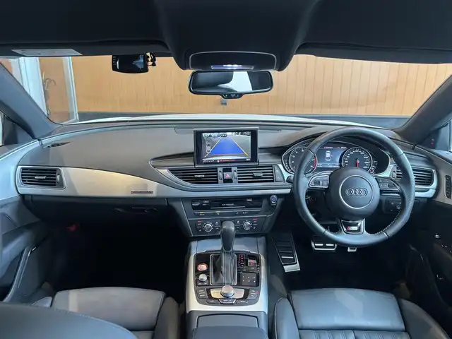 アウディ Ａ７ SB 2.0 TFSI クワトロ S LINE P 宮城県 2016(平28)年 6万km 白 アシスタンスパッケージ/BOSEサウンドシステム/MMIナビゲーションシステム/フルセグTV/バックカメラ/マトリクスLEDヘッドライト/オートライト/ブラックレザーシート/シートヒーター/パワーシート/純正19インチAW/アドバンストキー/パワーバックドア/ドライブレコーダー/ETC車載器