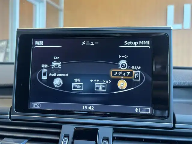 アウディ Ａ７ SB 2.0 TFSI クワトロ S LINE P 宮城県 2016(平28)年 6万km 白 アシスタンスパッケージ/BOSEサウンドシステム/MMIナビゲーションシステム/フルセグTV/バックカメラ/マトリクスLEDヘッドライト/オートライト/ブラックレザーシート/シートヒーター/パワーシート/純正19インチAW/アドバンストキー/パワーバックドア/ドライブレコーダー/ETC車載器