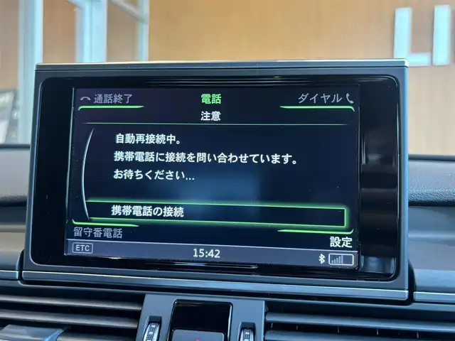 アウディ Ａ７ SB 2.0 TFSI クワトロ S LINE P 宮城県 2016(平28)年 6万km 白 アシスタンスパッケージ/BOSEサウンドシステム/MMIナビゲーションシステム/フルセグTV/バックカメラ/マトリクスLEDヘッドライト/オートライト/ブラックレザーシート/シートヒーター/パワーシート/純正19インチAW/アドバンストキー/パワーバックドア/ドライブレコーダー/ETC車載器