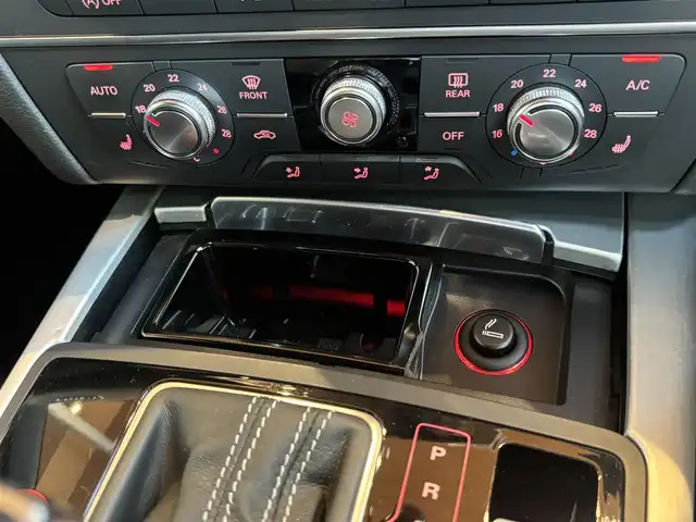 アウディ Ａ７ SB 2.0 TFSI クワトロ S LINE P 宮城県 2016(平28)年 6万km 白 アシスタンスパッケージ/BOSEサウンドシステム/MMIナビゲーションシステム/フルセグTV/バックカメラ/マトリクスLEDヘッドライト/オートライト/ブラックレザーシート/シートヒーター/パワーシート/純正19インチAW/アドバンストキー/パワーバックドア/ドライブレコーダー/ETC車載器
