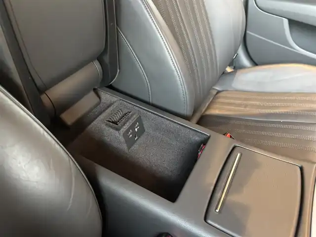 アウディ Ａ７ SB 2.0 TFSI クワトロ S LINE P 宮城県 2016(平28)年 6万km 白 アシスタンスパッケージ/BOSEサウンドシステム/MMIナビゲーションシステム/フルセグTV/バックカメラ/マトリクスLEDヘッドライト/オートライト/ブラックレザーシート/シートヒーター/パワーシート/純正19インチAW/アドバンストキー/パワーバックドア/ドライブレコーダー/ETC車載器
