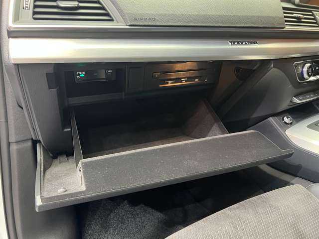 アウディ Ｑ５ 40TDIクワトロ スポーツ 千葉県 2019(平31)年 4.8万km グレイシアホワイトメタリック マトリクスＬＥＤ　/純正ナビ　/３６０°カメラ　/ＡＣＣ　/ハーフレザーシート　/シートヒーター　/パワーシート　/ハイビームアシスト　/電動リアゲート　/パーキングアシスト　/ダウンヒルアシスト　/純正１９インチＡＷ