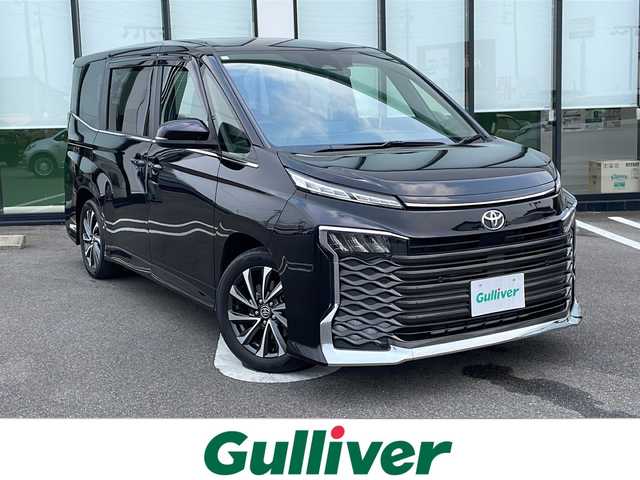 トヨタ ヴォクシー S－Z 岐阜県 2023(令5)年 1.6万km アティチュードブラックマイカ 登録時15761km/ディスプレイオーディオ/ETC2.0/ステアリングヒーター/ドライブレコーダー/クルーズコントロール/コーナーセンサー/バックモニター/フルセグテレビ/後席モニター/プッシュスタート/スマートキー/スペアキー/ワンオーナー