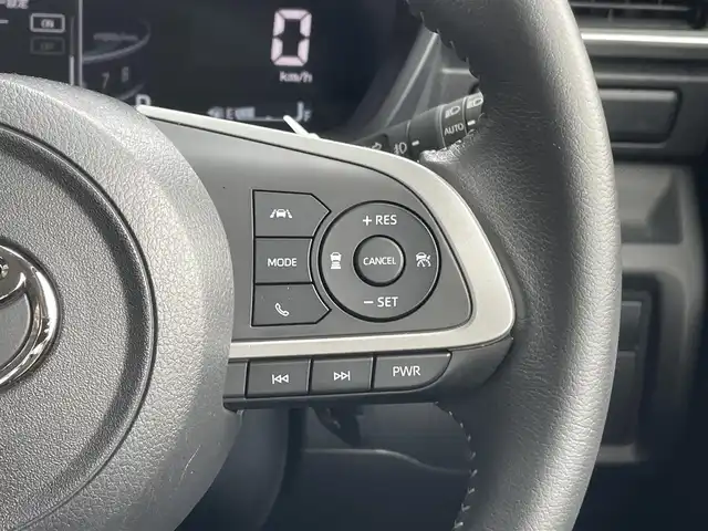 トヨタ ライズ Z 東京都 2020(令2)年 4.8万km シャイニングホワイトパール 社外エアロ　/純正ＳＤナビ＆フルセグ　/・BluetoothAudio/・CD/SD/AM/FM/USB/ＬＥＤシーケンシャルヘッドライト　/前席シートヒーター/バックカメラ /スマートアシスト /・アダプティブクルーズコントロール /・衝突回避支援ブレーキ /・車線逸脱抑制機能 /・先行車発進お知らせ機能/・ブレーキ制御付誤発進抑制機能/・アダプティブハイビーム/・進入禁止標識認識機能/・コーナーセンサー/・衝突警報機能/・サイドビューランプ/純正フロアマット/スマートキー/プッシュエンジンスタート/SRSエアバック＆ABS