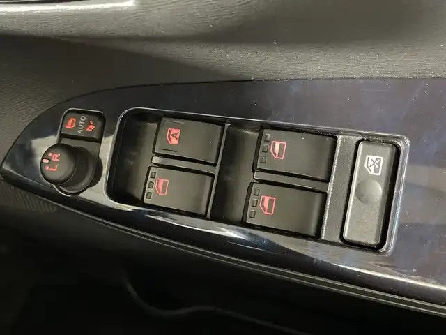 ダイハツ タント カスタム RS トップED SAⅡ 福岡県 2016(平28)年 6.8万km パールホワイトⅢ 社外8型SDナビ（フルセグTV/DVD/CD/BT）バックモニター両側パワスラETC衝突軽減ドラレコハーフレザーシートアイドリングストップスマートキープッシュスタート