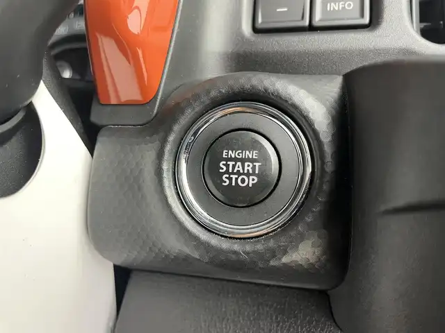 スズキ ハスラー HYBRID X ターボ 愛知県 2020(令2)年 3.3万km バーミリオンオレンジ/ガンメタリック2トーン 前後ドラレコ/ETC/社外ナビ/バックモニター/前席シートヒーター/アダプティブクルーズコントロール/デュアルカメラブレーキサポート/車線逸脱警報/車線逸脱抑制/ハイビームアシスト/コーナーセンサー/誤発進抑制機能/純正15インチAW/LEDヘッドランプ