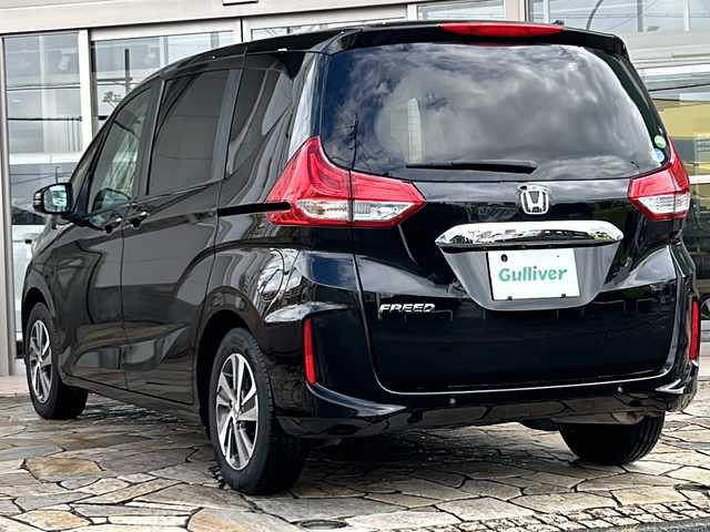 ホンダ フリード G ホンダセンシング 静岡県 2020(令2)年 3.8万km クリスタルブラックパール 純正ナビ/・CD/DVD/SD/Bluetooth/USB/ipod/・ラジオ/フルセグTV/主要装備/・レーダークルーズコントロール　/・ドライブレコーダー　/・バックカメラ　/・純正ナビ　/・シートヒーター　/・アイドリングストップ　/・両側パワースライドドア　/・ＥＴＣ　/・スマートキー　/・純正アルミホイール　/・レーンキープアシスト　/・オートライト/・プッシュスタート/・スマートキー/・ヒーテッドドアミラー/・ステアリングリモコン/・LEDヘッドライト