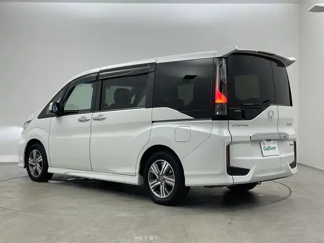 ホンダ ステップワゴン スパーダ eHEV G ホンダS 埼玉県 2020(令2)年 5万km プラチナホワイトパール 純正１０インチナビ　バックカメラ　ビルトインＥＴＣ２．０　前後ドライブレコーダー　ホンダセンシング　アダプティブクルーズコントロール　スマートキー　オートライト　ＬＥＤヘッドライト　地デジフルセグ