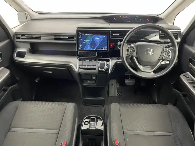 ホンダ ステップワゴン スパーダ eHEV G ホンダS 埼玉県 2020(令2)年 5万km プラチナホワイトパール 純正１０インチナビ　バックカメラ　ビルトインＥＴＣ２．０　前後ドライブレコーダー　ホンダセンシング　アダプティブクルーズコントロール　スマートキー　オートライト　ＬＥＤヘッドライト　地デジフルセグ