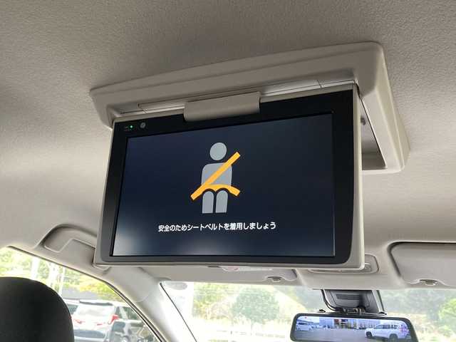 トヨタ シエンタ ファンベースG 佐賀県 2019(令1)年 6.8万km ブラックマイカ 純正9インチナビ/パノラマミックビューモニター/純正フリップダウンモニター/両側パワースライドドア/プリクラッシュセーフティ/レーンディパーチャーアラート/オートハイビーム/クリアランスソナー/リアシートリマインダー/シートヒーター/ステアリングヒーター/ステアリングリモコン/ビルトインETC/ドライブレコーダー/プッシュスタート/スマートキー