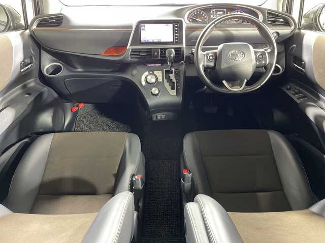 トヨタ シエンタ G クエロ 神奈川県 2019(平31)年 4.8万km ブラックマイカ トヨタセーフティセンス/・プリクラッシュセーフティ/・レーンディパーチャーアラート/・オートマチックハイビーム/純正7型ナビ/・BT/フルセグTV/CD/DVD/SD/パノラミックビューモニター/両側電動スライドドア/ETC/ハーフレザーシート/革巻きステアリング/ステアリングスイッチ/Autoライト/アイドリングストップ機能/スマートキー/プッシュスタートボタン/LEDヘッドライト/フォグランプ/シートリフター/電動格納ミラー/ウィンカーミラー/コーナーセンサー/純正フロアマット/純正ドアバイザー