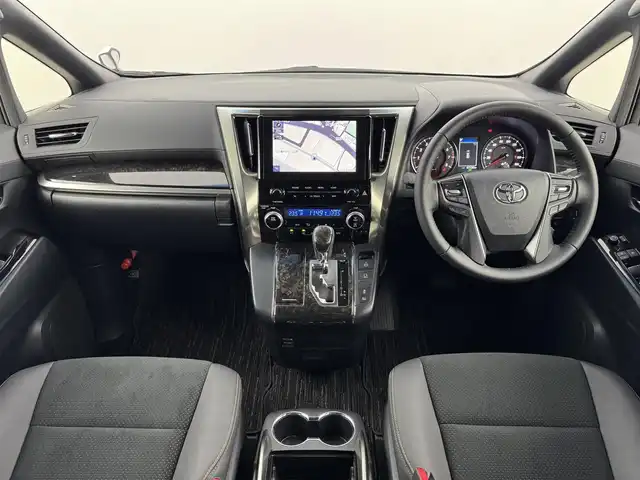 トヨタ アルファード S タイプゴールドⅡ 福岡県 2021(令3)年 6.8万km ホワイトパールクリスタルシャイン 純正ＤＡ　/後席モニター　/両側電動ドア　/ビルトインＥＴＣ　/バックカメラ　/電動リアゲート　/レーダークルーズコントロール　/プリクラッシュセーフティ　/レーンキープ　/オートマチックハイビーム　/ＬＥＤヘッドライト