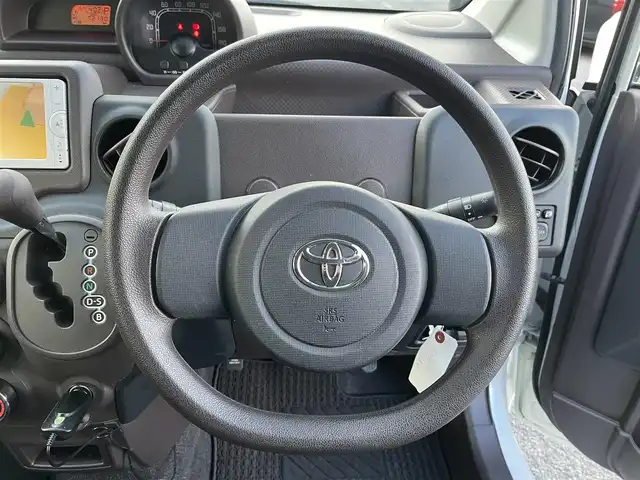 トヨタ スペイド Y 千葉県 2013(平25)年 7.3万km ホワイトパールクリスタルシャイン モデリスタエアロ(F/S/R)/純正SDナビ【NSCP-W62】/バックカメラ/左側パワースライドドア/キーレスキー/純正キセノンヘッドライト/フォグランプ/社外ドライブレコーダー/ETC/ドアバイザー/社外15インチアルミホイール/新車時保証書＆取扱説明書