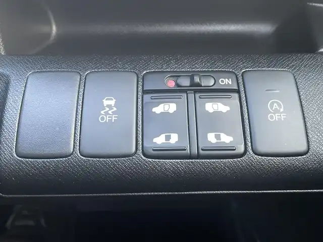 ホンダ ステップワゴン スパーダ Z 千葉県 2014(平26)年 7.6万km ホワイトオーキッドパール Gatherｓナビ/　・フルセグTV/CD/DVD/Blue Tooth/バックカメラ/両側パワスラドア/ビルトインETC/クルーズコントロール/純正フロアマット/純正16AW/パドルシフト/フォグライト/ドアバイザー/ウィンカーミラー/取説/保証書/スペアキー