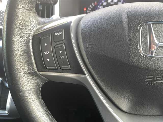 ホンダ ステップワゴン スパーダ Z 千葉県 2014(平26)年 7.6万km ホワイトオーキッドパール Gatherｓナビ/　・フルセグTV/CD/DVD/Blue Tooth/バックカメラ/両側パワスラドア/ビルトインETC/クルーズコントロール/純正フロアマット/純正16AW/パドルシフト/フォグライト/ドアバイザー/ウィンカーミラー/取説/保証書/スペアキー