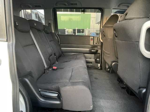 ホンダ ステップワゴン スパーダ Z 千葉県 2014(平26)年 7.6万km ホワイトオーキッドパール Gatherｓナビ/　・フルセグTV/CD/DVD/Blue Tooth/バックカメラ/両側パワスラドア/ビルトインETC/クルーズコントロール/純正フロアマット/純正16AW/パドルシフト/フォグライト/ドアバイザー/ウィンカーミラー/取説/保証書/スペアキー