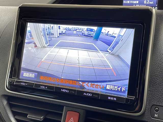 トヨタ エスクァイア Gi 新潟県 2015(平27)年 6.2万km スパークリングブラックパールクリスタルシャイン 4WD/純正9インチSDナビ(NSZT-Y64T)/CD/DVD/BT/フルセグテレビ/フロント/バックカメラ/ETC/フリップダウンモニター/ドライブレコーダー/クルーズコントロール/両側パワースライドドア/革シート/シートヒーター /ステアリングスイッチ/スマートキー/プッシュスタート/LEDヘッドライト/オートライト/オートハイビーム/フォグランプ/純正15インチアルミホイール