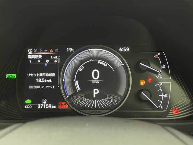 レクサス ＵＸ 250h バージョンC 愛知県 2020(令2)年 3.8万km ソニックチタニウム 純正メーカーナビ/AM/FM/CD/DVD/サウンドライブラリ/SD/USB/BT/Miracast/AUX/フルセグTV/バックカメラ/ビルトインETC/前列オートシートヒーター/オートステアリングヒーター/本革シート（茶革）/D/N席パワーシート/D席シートメモリー/レクサスセーフティシステム+/PCS/LTA/LDA/AHB/AHS/ACC/RSA/TMN/BSM/PKSA/パドルシフト/ステアリングスイッチ/本革巻きステアリング/電動格納ウィンカーミラー/USB充電ポート/type-C充電ポート/ブレーキオートホールド/17インチ純正アルミホイール/LEDオートヘッドライト/LEDフォグライト/パワーバックドア/純正フロアマット/ドライブレコーダー/スペアカードキー