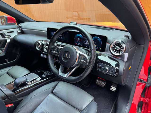 メルセデス・ベンツ ＣＬＡ２００ｄ AMGライン 千葉県 2019(令1)年 3.2万km ジュピターレッド レザーエクスクルーシブパッケージ　/アドバンスドパッケージ　/パノラマSR/ACC/ナビ　/TV　/360°　/Bluetooth接続　/HUD　/電動シート　/シートH　/LEDヘッドライト　/ハイビームアシスト/衝突軽減B　/BSM　/LKA　/ETC　/ドラレコ