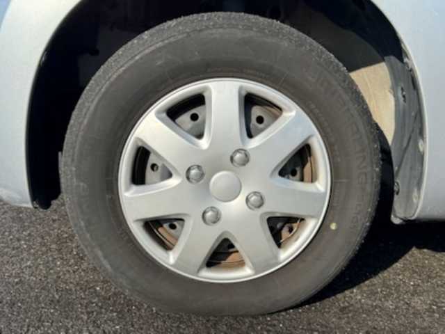 トヨタ パッソ X 香川県 2007(平19)年 10.7万km ブライトシルバーM 社外ナビ（CD/DVD）/ハロゲンヘッドライト/純正フロアマット/リモコンキー