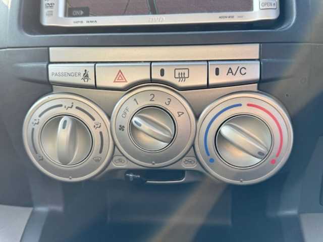 トヨタ パッソ X 香川県 2007(平19)年 10.7万km ブライトシルバーM 社外ナビ（CD/DVD）/ハロゲンヘッドライト/純正フロアマット/リモコンキー