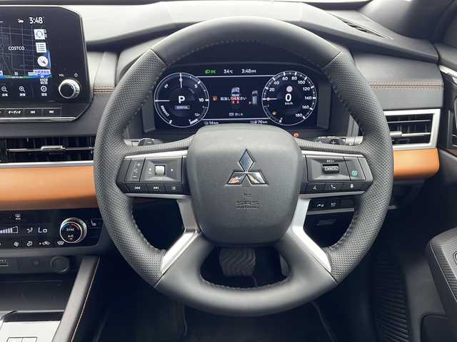 三菱 アウトランダー ＰＨＥＶ P 千葉県 2022(令4)年 1.5万km アメジストブラック ワンオーナー/サンルーフ/メーカー純正メモリナビ/フルセグTV/USB/Bluetooth/Android auto/Apple CarPlay/全周囲カメラ/ヘッドアップディスプレイ/BOSEサウンドシステム/デジタルインナーミラー/ビルトインETC2.0/アクティブクルーズコントロール/前席シートヒーター/セカンドシートヒーター/ハンドルヒーター/パドルシフト/前席シートランバー/パワーバックドア/ルーフレール/社外前後ド/衝突軽減ブレーキ/ロードサインアシスト/後側方車両検知/LEDヘッドライト/LEDフォグライト/スマートキー/ロールサンシェード