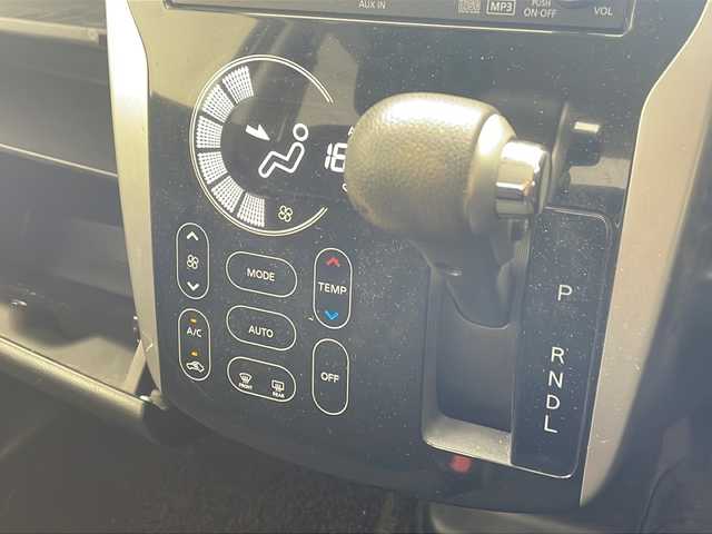 日産 デイズ ハイウェイスターG 沖縄県 2014(平26)年 4.5万km ホワイトパール 純正カーオーディオ/(Bluetooth/CD/AUX)/アラウンドビューモニター/自動防眩インナーミラー　/ETC/アイドリングストップ/HIDヘッドライト/オートライト/純正15インチAW/純正フロアマット/プッシュスタート/スマートキ―