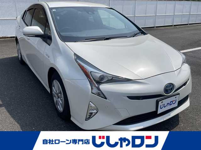 トヨタ プリウス Sセーフティプラス 奈良県 2016(平28)年 13.8万km パール