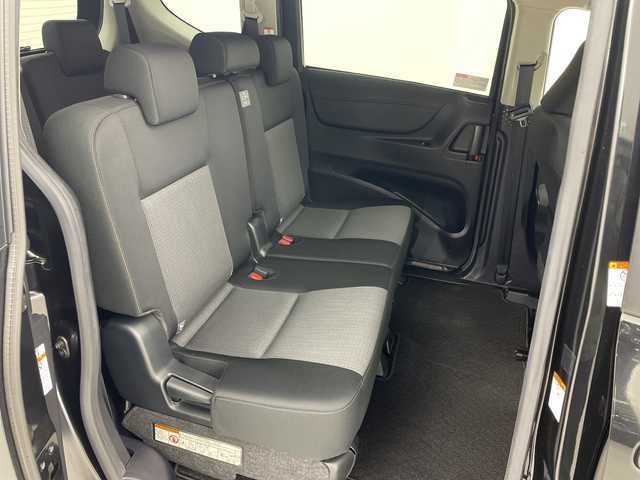 トヨタ シエンタ G セーフティエディションⅡ 宮城県 2022(令4)年 2.2万km ブラックマイカ 社外ナビ/   フルセグTV/CD/DVD/Bluetooth/USB/バックモニター/衝突軽減ブレーキ/横滑り防止装置/前席シートヒーター/両側パワースライドドア/アイドリングストップ/レーンキープアシスト/ステアリングヒーター/ドライブレコーダー/Gspeedアルミホイール/純正フロアマット/プッシュスタート/スマートキー/ＥＴＣ/ＬＥＤライト