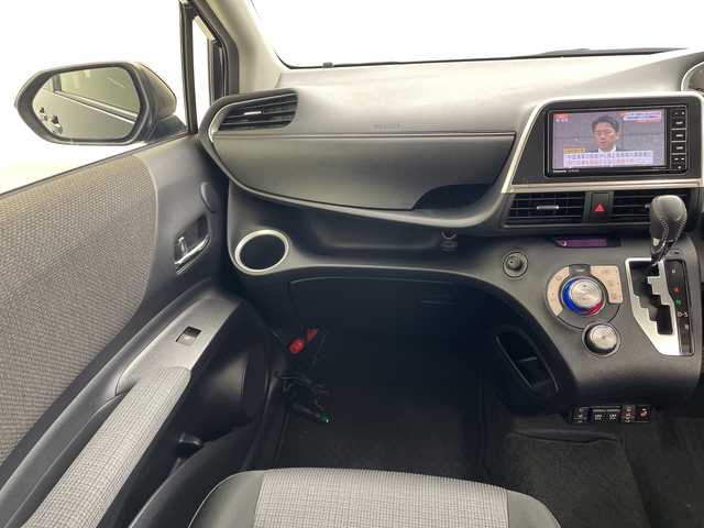 トヨタ シエンタ G セーフティエディションⅡ 宮城県 2022(令4)年 2.2万km ブラックマイカ 社外ナビ/   フルセグTV/CD/DVD/Bluetooth/USB/バックモニター/衝突軽減ブレーキ/横滑り防止装置/前席シートヒーター/両側パワースライドドア/アイドリングストップ/レーンキープアシスト/ステアリングヒーター/ドライブレコーダー/Gspeedアルミホイール/純正フロアマット/プッシュスタート/スマートキー/ＥＴＣ/ＬＥＤライト