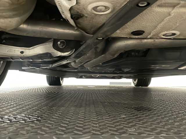 アウディ Ａ７ SB 55TFSIクワトロ デビューパッケージ 新潟県 2019(平31)年 4.7万km グレイシアホワイトメタリック アシスタンスパッケージ/-サラウンドビューカメラ/-カーブストーンアシスト/-リヤサイドエアバッグ/-アダプティブウインドウワイパー/HDマトリクスLEDヘッドライトレーザーライトパッケージ/-HDマトリクスLEDヘッドライト/-アウディレーザーライト/-LEDリヤダイナミックターンインディケーター/-ヘッドライトウオッシャー/-マルチカラーアンビエントライティング/パワーアシストパッケージ/-電動チルト/テレスコピックスステアリングコラム/-パワークロージングドア/リヤコンフォートパッケージ/-リヤサンブラインド/-リヤシートヒーター/-4ゾーンデラックスオートマチックエアコンディショナー/主要装備/MIMIナビゲーション（TV/Apple Car Play/BT)/バーチャルコックピットプラス/アダプティブドライブアシスト/アウディプレセンスシティ/アウディサイドアシスト/リヤクロストラフィックアシスト/エグジットワーニング/HDマトリックスLEDヘッドライト/デラックスオートマティックエアコンコンディショナー/純正フロアマット/純正20インチAW/ドライブレコーダー/2.0ETC/パドルシフト