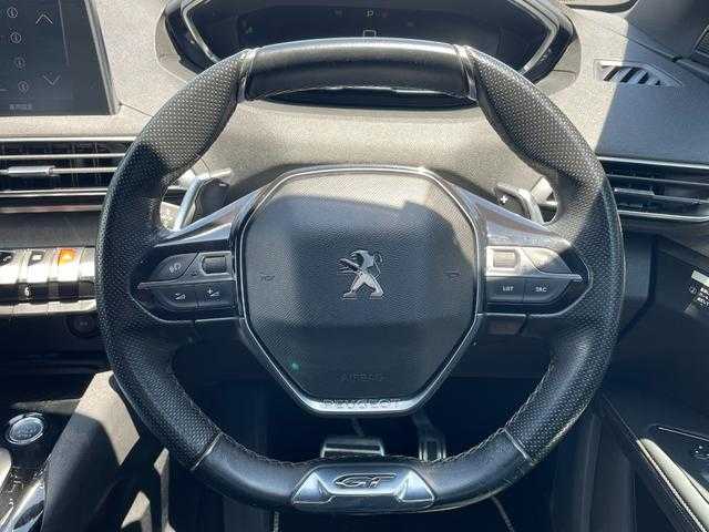 プジョー ５００８ GT ブルーHDi 埼玉県 2019(令1)年 6.5万km 黒 黒ハーフレザーシート/純正メモリーナビ/(Bluetooth/USB/フルセグ)/Ｂ／Ｓカメラ/Ａｐｐｌｅ　Ｃａｒ　Ｐｌａｙ/アダプティブクルーズコントロール/ブラインドスポットモニター/アンビエントライト/クリアランスソナー/ＬＥＤランプ/ETC