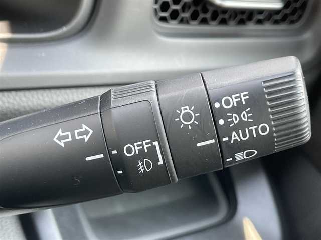 ホンダ ステップワゴン スパーダ プレミアムライン 香川県 2023(令5)年 1.7万km プラチナホワイトパール 登録時走行距離：17082km/純正11.4型ナビ/　CD DVD BT フルセグTV/全方位カメラ/両側パワースライドドア/パワーバックドア/衝突被害軽減装置/レーンキープアシスト/レーダークルーズコントロール/LEDヘッドライト/オートライト/フォグランプ/横滑り防止装置/アイドリングストップ/オートホールド機能付き電子パーキングブレーキ/ハーフレザーシート/シートヒーター/ドライブレコーダー/ビルトインETC/ロールサンシェード/ISOFIX/プッシュスタート/スマートキー