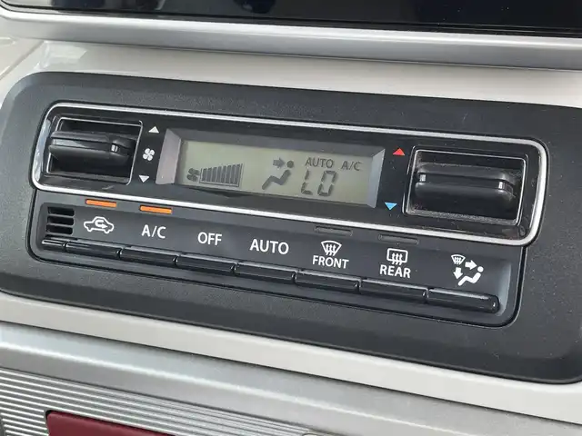 スズキ スペーシア HYBRID X 佐賀県 2018(平30)年 6.1万km フェニックスレッドパール 純正メモリナビ/・フルセグTV/CD/DVD/SD/Bluetooth/全方位モニター/ETC/ヘッドアップディスプレイ/両側パワースライドドア/D席シートヒーター/ISOFIX対応/後席サーキュレーター/後席用サイドサンシェード/ステアリングリモコン/純正フロアマット/新車保証書/取扱説明書/スペアキー１本/車線逸脱警報機能/衝突被害軽減ブレーキ/パーキングセンサー