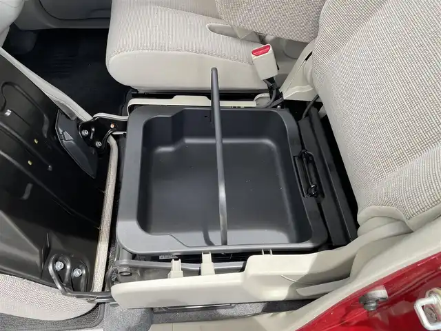 スズキ スペーシア HYBRID X 佐賀県 2018(平30)年 6.1万km フェニックスレッドパール 純正メモリナビ/・フルセグTV/CD/DVD/SD/Bluetooth/全方位モニター/ETC/ヘッドアップディスプレイ/両側パワースライドドア/D席シートヒーター/ISOFIX対応/後席サーキュレーター/後席用サイドサンシェード/ステアリングリモコン/純正フロアマット/新車保証書/取扱説明書/スペアキー１本/車線逸脱警報機能/衝突被害軽減ブレーキ/パーキングセンサー