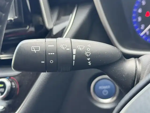 トヨタ カローラ スポーツ ハイブリッドG Z 滋賀県 2018(平30)年 5.3万km アティチュードブラックマイカ 純正9インチナビ/Bluetooth/CD/DVD/フルセグテレビ/OPハーフレザーシート/シートヒーター /ステアリングヒーター/トヨタセーフティーセンス/・プリクラッシュセーフティシステム/・レーントレーシングアシスト/・レーダークルーズコントロール/・オートマチックハイビーム/・ロードサインアシスト/ETC/寒冷地仕様/LEDヘッドライト/フォグランプ/ドアバイザー/プッシュスタート/スマートキー/スペアキー/純正フロアマット