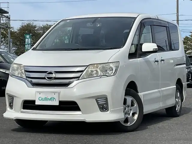 日産 セレナ ハイウェイスター 道央・札幌 2011(平23)年 11.7万km ブリリアントホワイトパール ４WD/社外HDDナビ/AM/FM/CD/DVD/SD/BT/フルセグ/クルーズコントロール/バックカメラ/ビルトインETC/アイドリングストップ/ECOMODE/両側パワースライドドア/社外フリップダウンモニター/革巻きステアリング/レーダー探知機/プッシュスタート/スマートキー/キセノンヘッドライト/オートライト/フォグランプ/電動格納ミラー/ウィンカーミラー/純正フロアマット/ドアバイザー