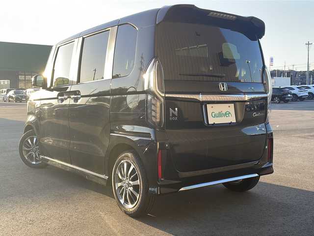 ホンダ Ｎ ＢＯＸ カスタム L 新潟県 2021(令3)年 6.2万km クリスタルブラックパール 　社外ナビ/　フルセグテレビ/Bluetooth/　バックカメラ/　ウィンカーミラー/　両側パワースライドドア/　ETC/　LEDヘッドライト/　プッシュスタート/　オートライト/　リアソナー/　ステアリングスイッチ/　シートヒーター/　ホンダ　センシング
