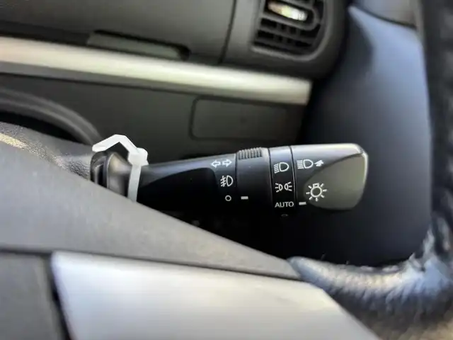 ダイハツ タント カスタム RS トップED SAⅡ 福岡県 2016(平28)年 5.5万km メテオライトグレーイリュージョナルP SDナビ(BT、フルセグTV、バックカメラ)/レーンキープアシスト/衝突被害軽減システム/LEDオートライト/両側電動スライドドア/ハーフレザーシート/横滑り防止/ETC/コーナーセンサー/スマートキー