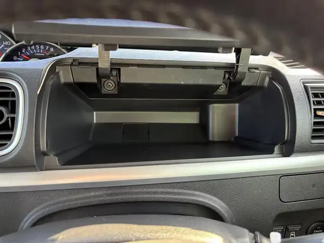 ダイハツ タント カスタム RS トップED SAⅡ 福岡県 2016(平28)年 5.5万km メテオライトグレーイリュージョナルP SDナビ(BT、フルセグTV、バックカメラ)/レーンキープアシスト/衝突被害軽減システム/LEDオートライト/両側電動スライドドア/ハーフレザーシート/横滑り防止/ETC/コーナーセンサー/スマートキー