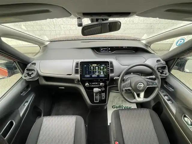 日産 セレナ ハイウェイスター V 福岡県 2020(令2)年 4万km サンライズオレンジ/ダイヤモンドブラック 純正10型SDナビ(フルセグTV/CD/DVD/BT)/全方位/コーナーセンサー/ブラインドスポット/後席フリップダウンモニター/ドラレコ/プロパイロット/両側電動/ETC/純正フロアマット/純正LED/純正アルミホイール/プッシュスタート/スマートキー