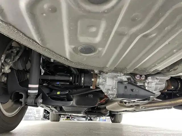 トヨタ ヴォクシー ハイブリッド S－G 宮城県 2022(令4)年 7.9万km アティチュードブラックマイカ 4WD/純正１０型ナビ/両側パワースライドドア/アダプティブクルーズコントロール/バックモニター/フルセグTV/CD/DVD/HDMI入力/スマートフォン連携/シートヒーター/ETC2.0/クリアランスソナー/パーキングサポートブレーキ/プリクラッシュセーフティ/プロドライビングアシスト/レーンディパーチャーアラート/オートマチックハイビーム/TVキャンセラー/禁煙車