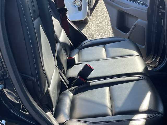 三菱 アウトランダー ＰＨＥＶ G プレミアムパッケージ 千葉県 2015(平27)年 10.6万km アメジストブラック ナビ（Ｊ－１３）　ロックフォードサウンド　パドルシフト　電動リヤゲート　ステアリングヒーター　ステアリングスイッチ　レーダークルーズ　全方位カメラ　シートヒーター　パワーシート　ＢＴ　ＥＴＣ　社外ＡＷ