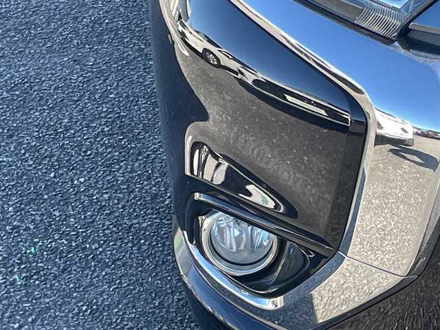 三菱 アウトランダー ＰＨＥＶ G プレミアムパッケージ 千葉県 2015(平27)年 10.6万km アメジストブラック ナビ（Ｊ－１３）　ロックフォードサウンド　パドルシフト　電動リヤゲート　ステアリングヒーター　ステアリングスイッチ　レーダークルーズ　全方位カメラ　シートヒーター　パワーシート　ＢＴ　ＥＴＣ　社外ＡＷ